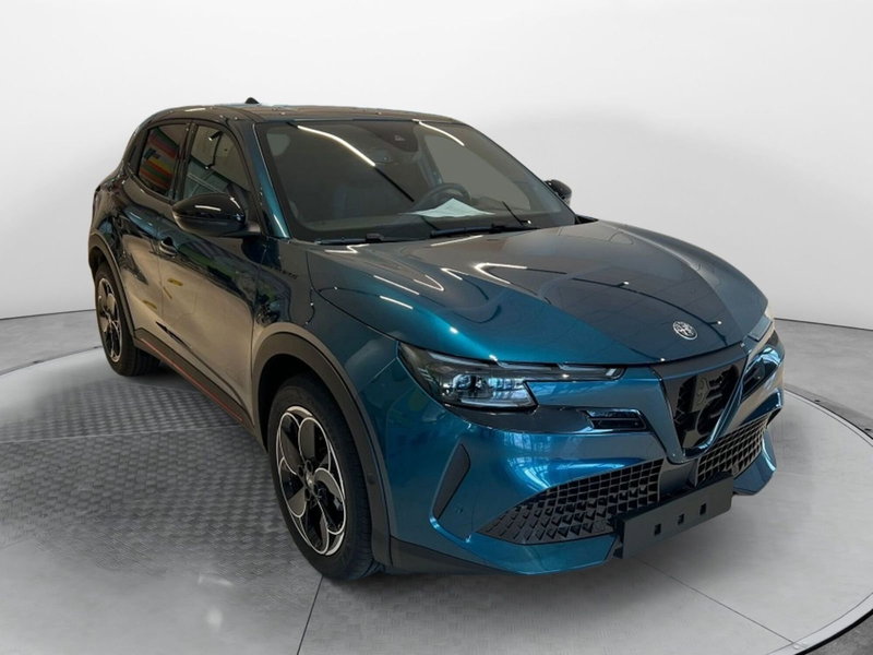 Alfa Romeo Junior nuova a Salerno (2)