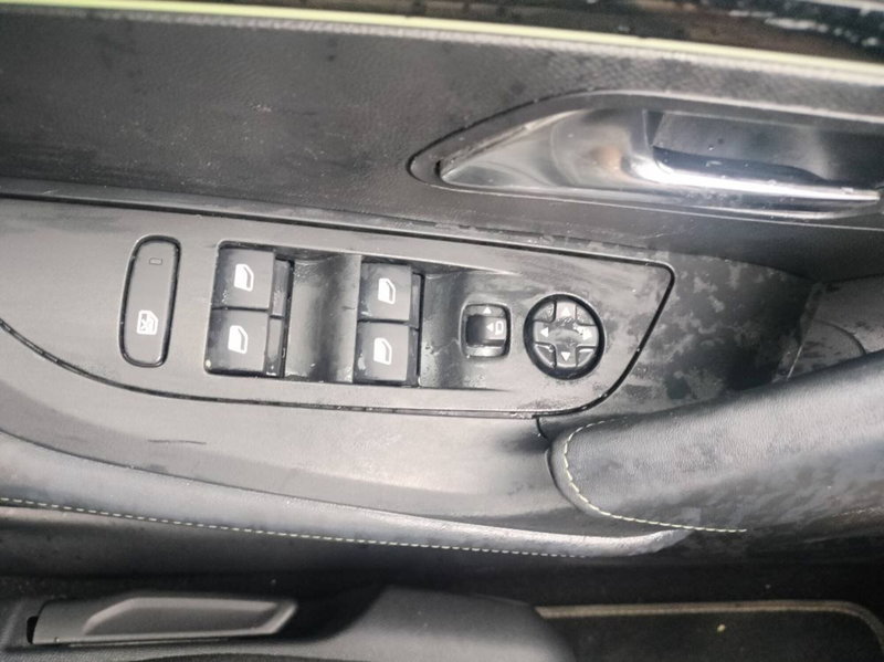 Peugeot 2008 usata a Salerno (15)