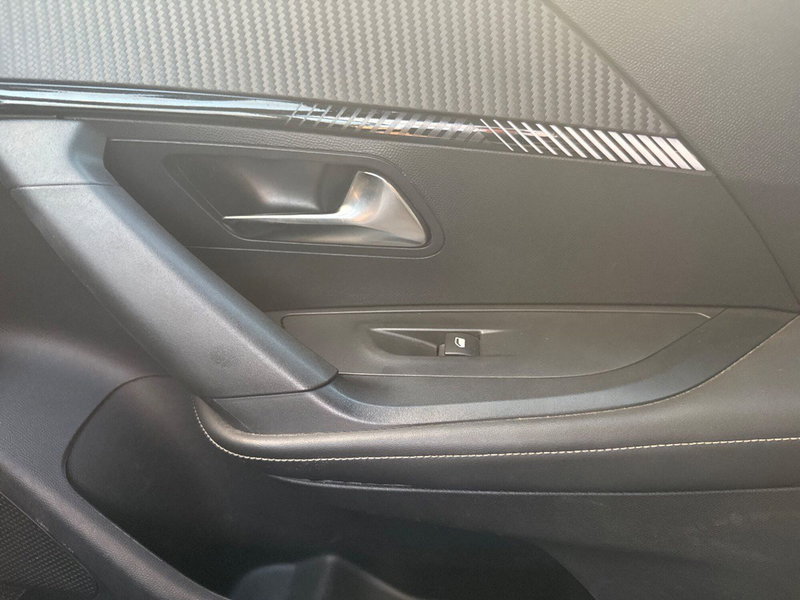 Peugeot 2008 usata a Salerno (19)