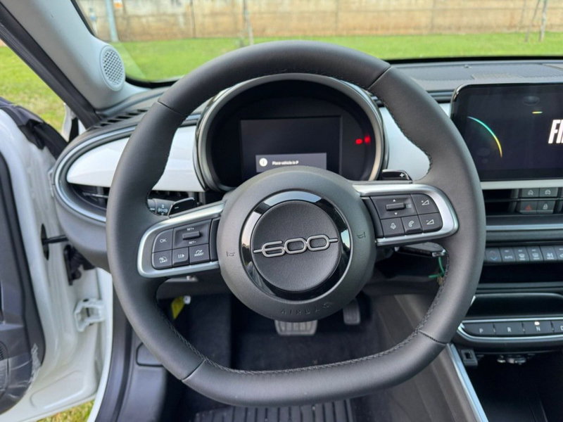 Fiat 600 nuova a Salerno (17)