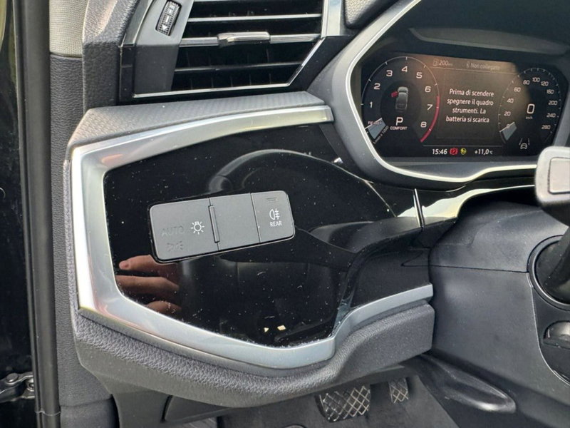 Audi Q3 Sportback usata a Salerno (17)