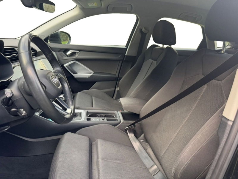 Audi Q3 Sportback usata a Salerno (6)