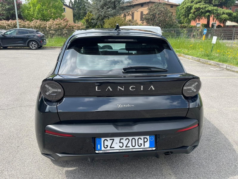 Lancia Ypsilon usata a Salerno (13)