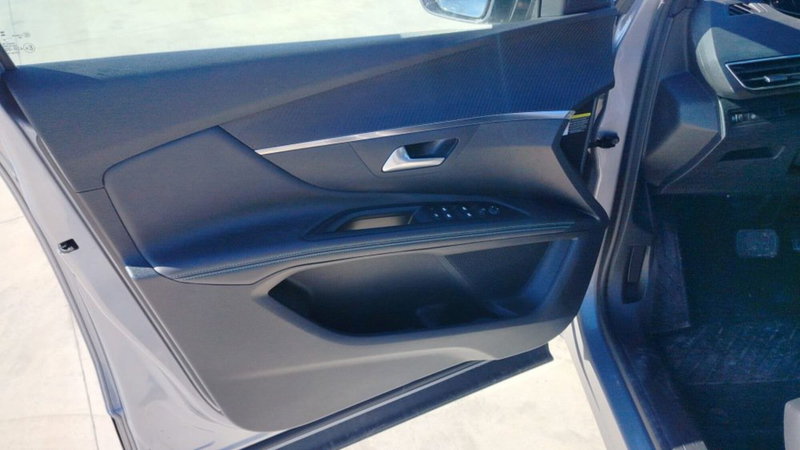 Peugeot 3008 usata a Salerno (12)