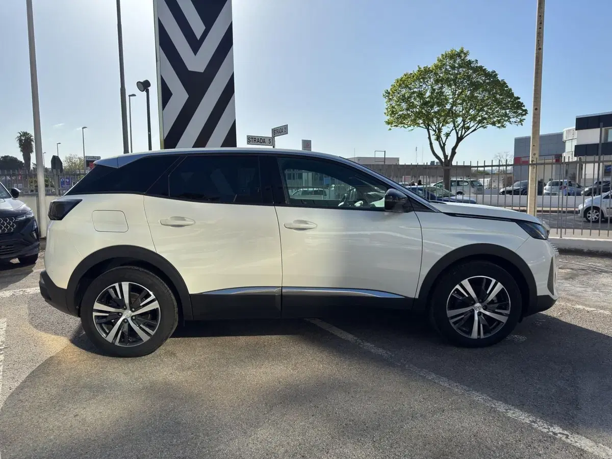 Peugeot 3008 usata a Salerno (13)