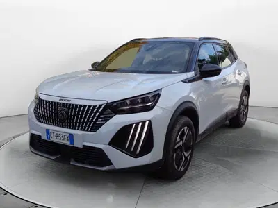 Peugeot 2008 PureTech 130 S&amp;S EAT8 GT Pack del 2024 usata a Fisciano