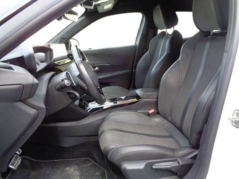 Peugeot 2008 usata a Salerno (6)