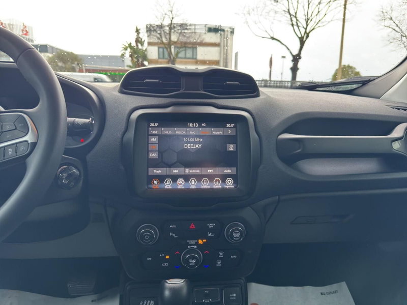 Jeep Renegade usata a Salerno (17)