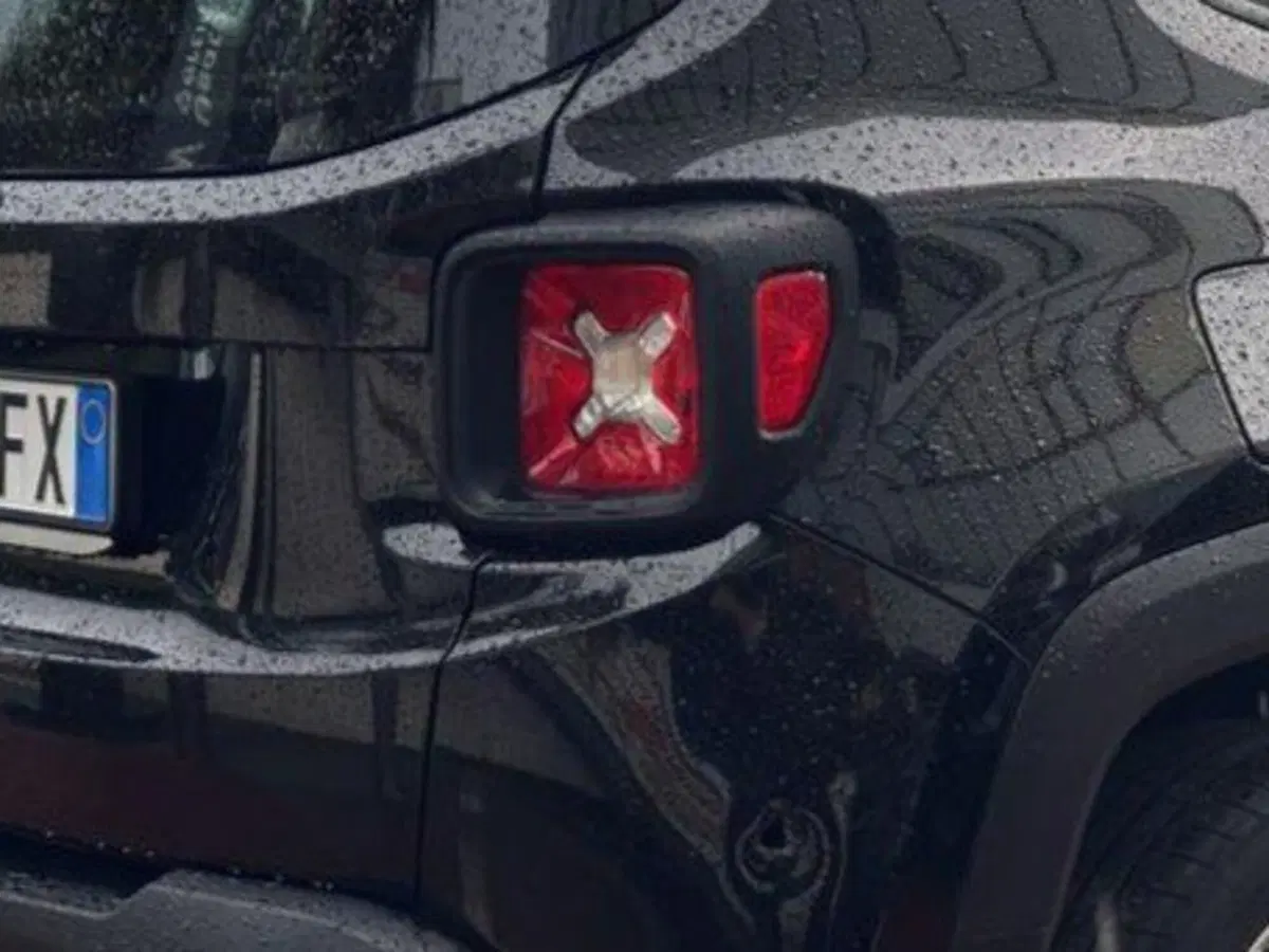 Jeep Renegade usata a Salerno (20)