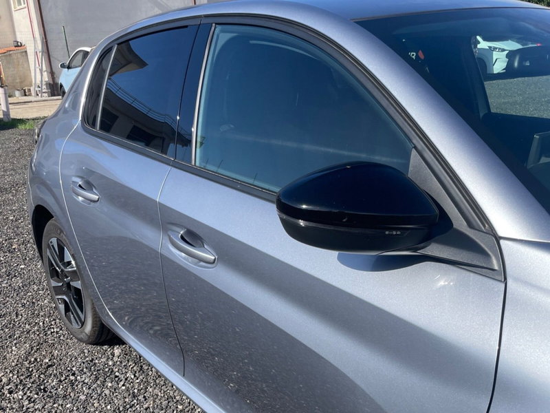 Peugeot 208 usata a Salerno (17)