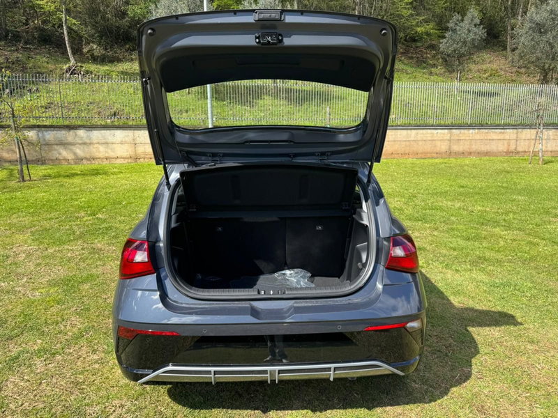 Hyundai i20 nuova a Salerno (12)