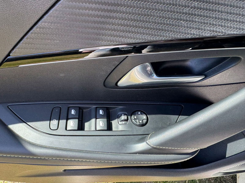 Peugeot 208 usata a Salerno (15)