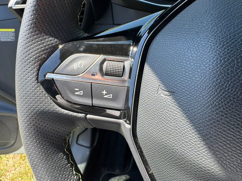 Peugeot 208 usata a Salerno (18)