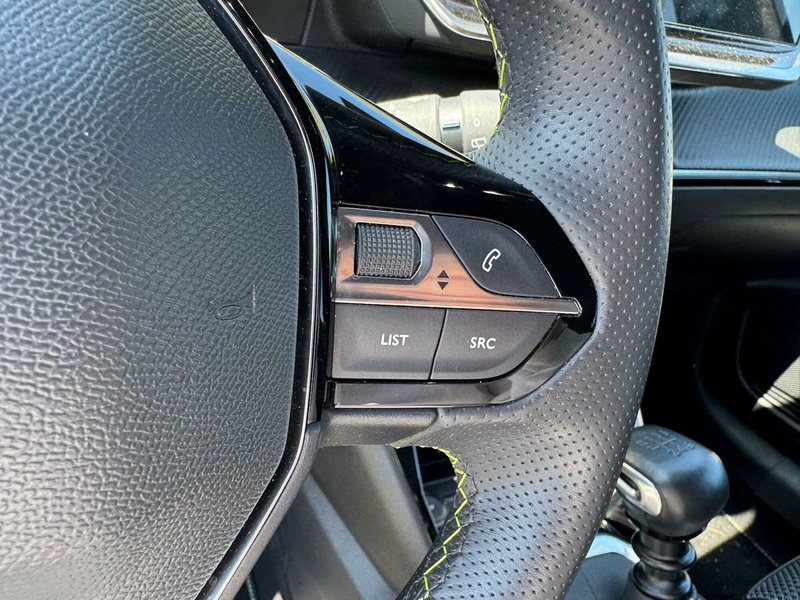 Peugeot 208 usata a Salerno (19)