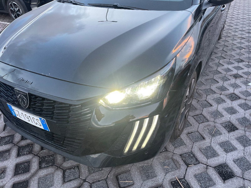 Peugeot 208 usata a Salerno (14)