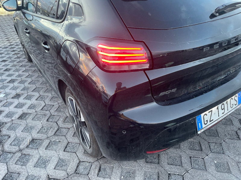 Peugeot 208 usata a Salerno (16)