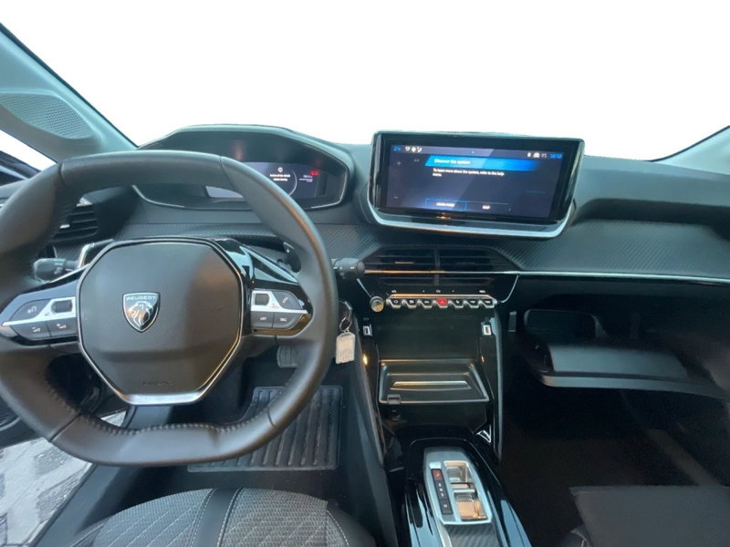 Peugeot 208 usata a Salerno (6)