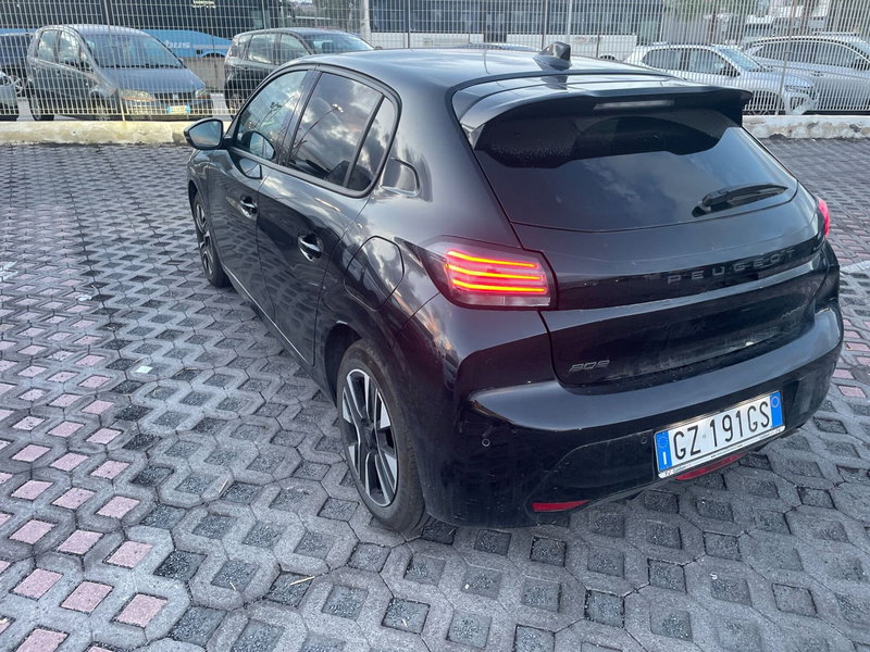 Peugeot 208 usata a Salerno (9)