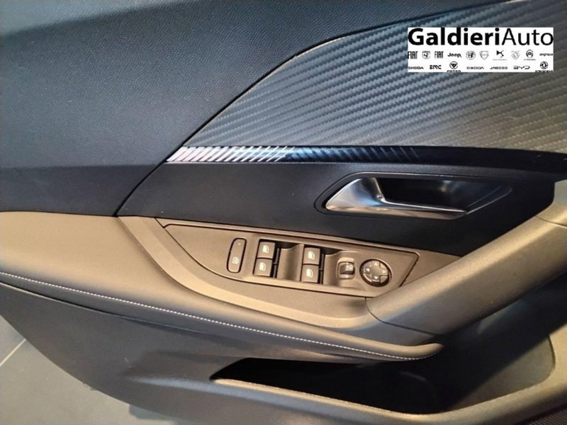 Peugeot 2008 usata a Salerno (12)