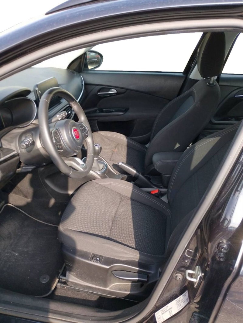 Fiat Tipo Station Wagon usata a Salerno (6)