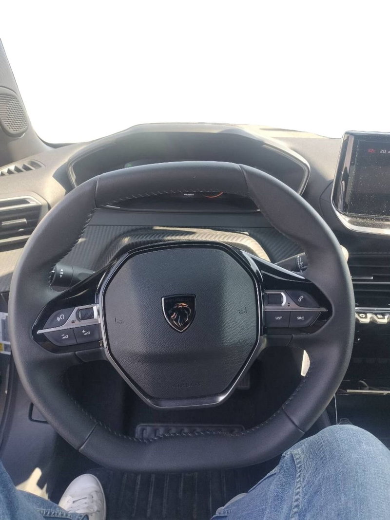 Peugeot 2008 usata a Salerno (5)