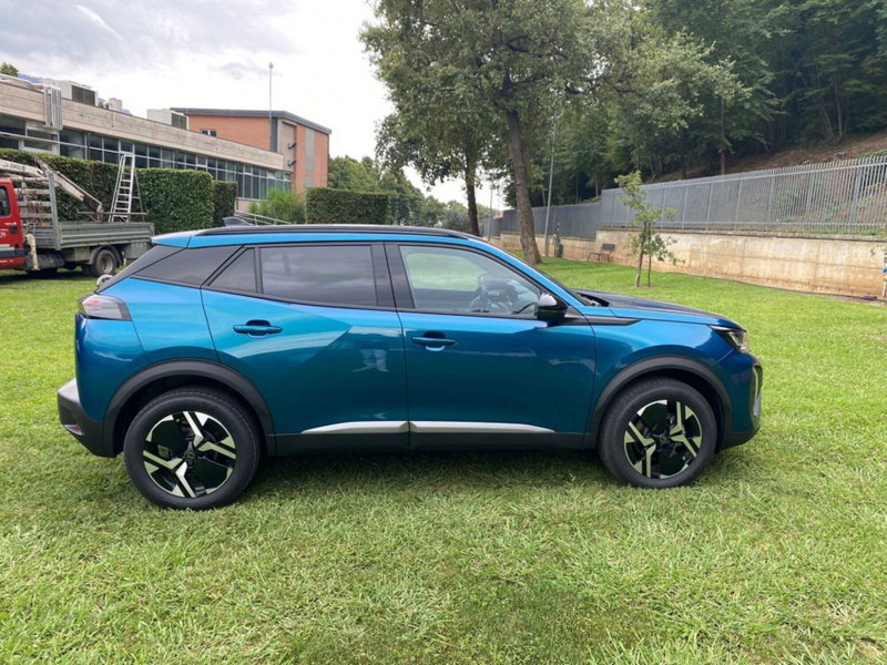 Peugeot 2008 nuova a Salerno (14)
