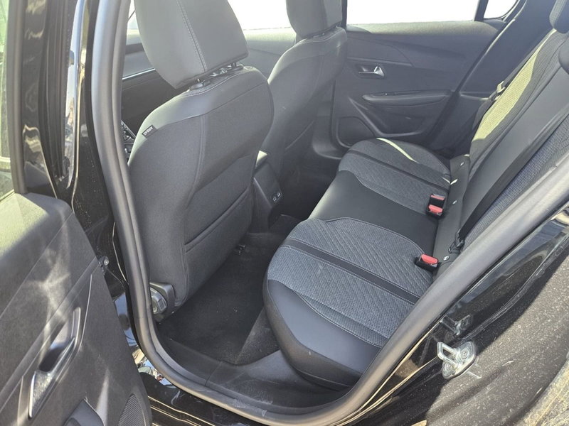 Peugeot 208 usata a Salerno (7)