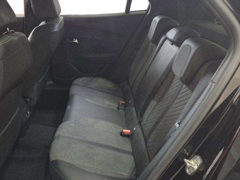 Peugeot 2008 usata a Salerno (7)