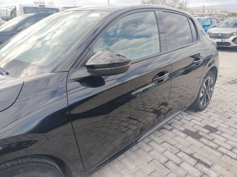 Peugeot 208 usata a Salerno (11)