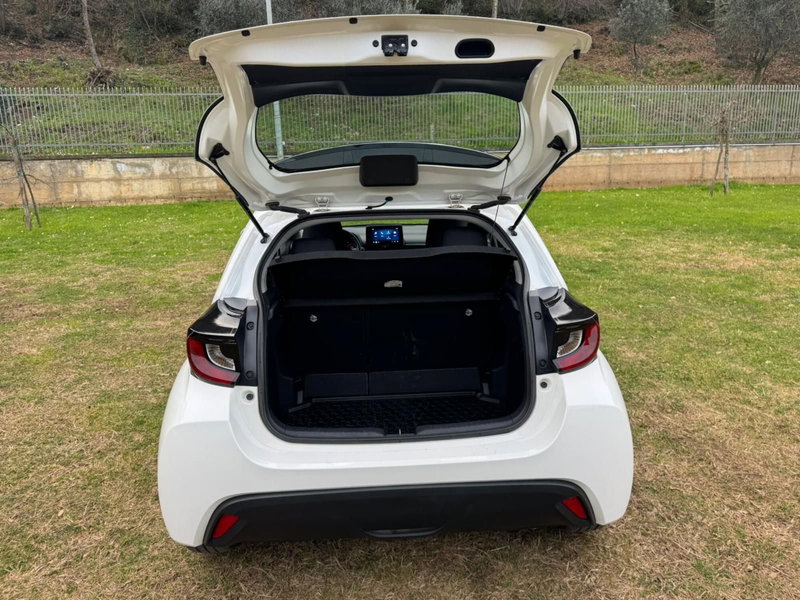 Toyota Yaris Cross usata a Salerno (13)