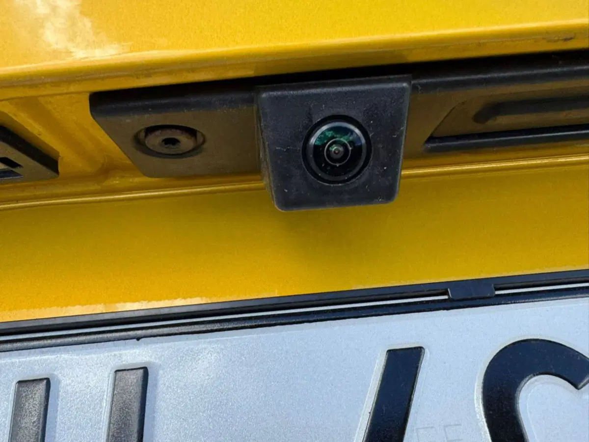 Jeep Avenger nuova a Salerno (12)