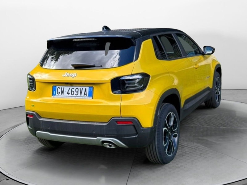 Jeep Avenger nuova a Salerno (4)