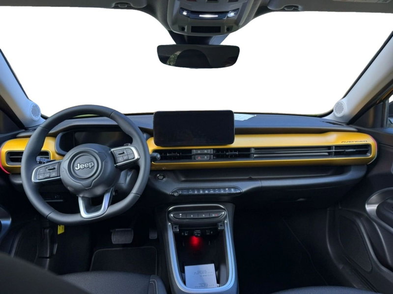 Jeep Avenger nuova a Salerno (5)