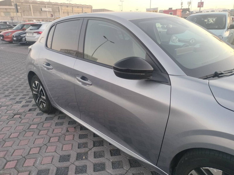 Peugeot 208 usata a Salerno (18)