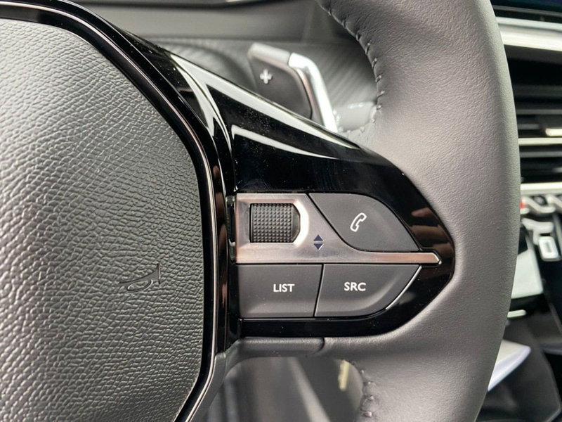 Peugeot 2008 nuova a Salerno (20)