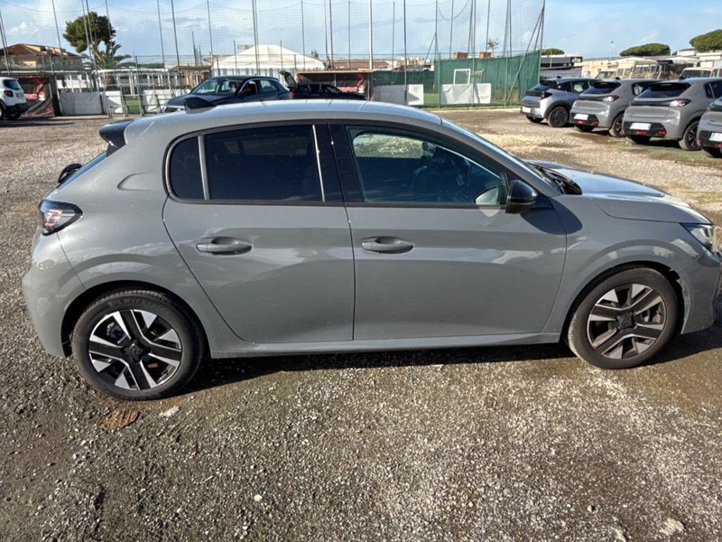 Peugeot 208 usata a Salerno (18)