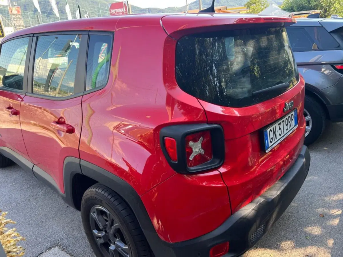 Jeep Renegade usata a Salerno (18)