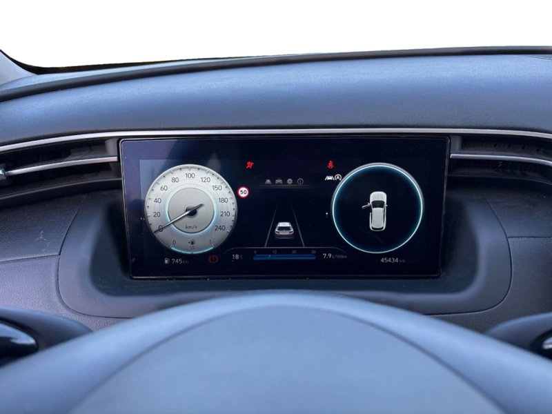 Hyundai Tucson usata a Salerno (8)