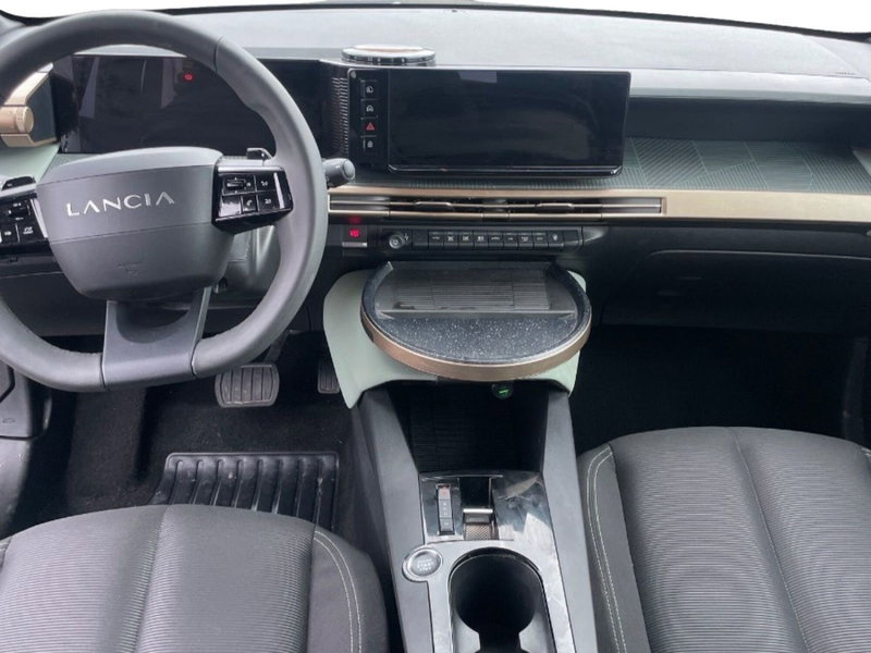Lancia Ypsilon usata a Salerno (5)
