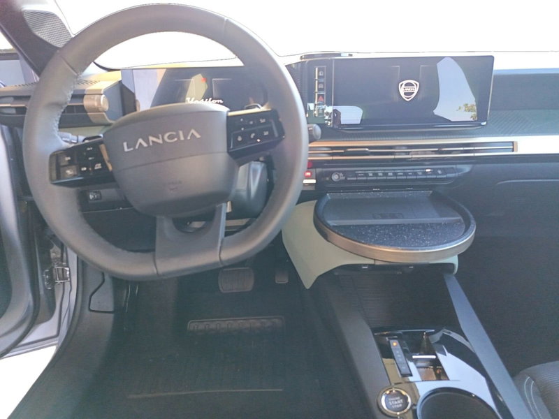 Lancia Ypsilon usata a Salerno (5)