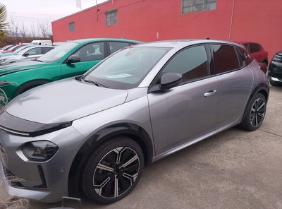 Lancia Ypsilon 54kWh LX 156cv nuova a Fisciano