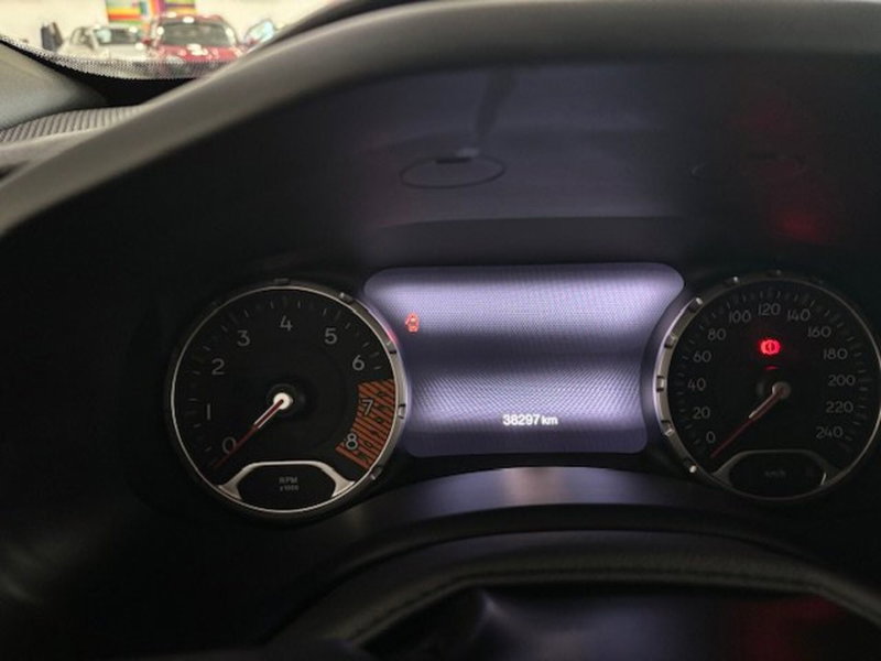 Jeep Renegade usata a Salerno (14)