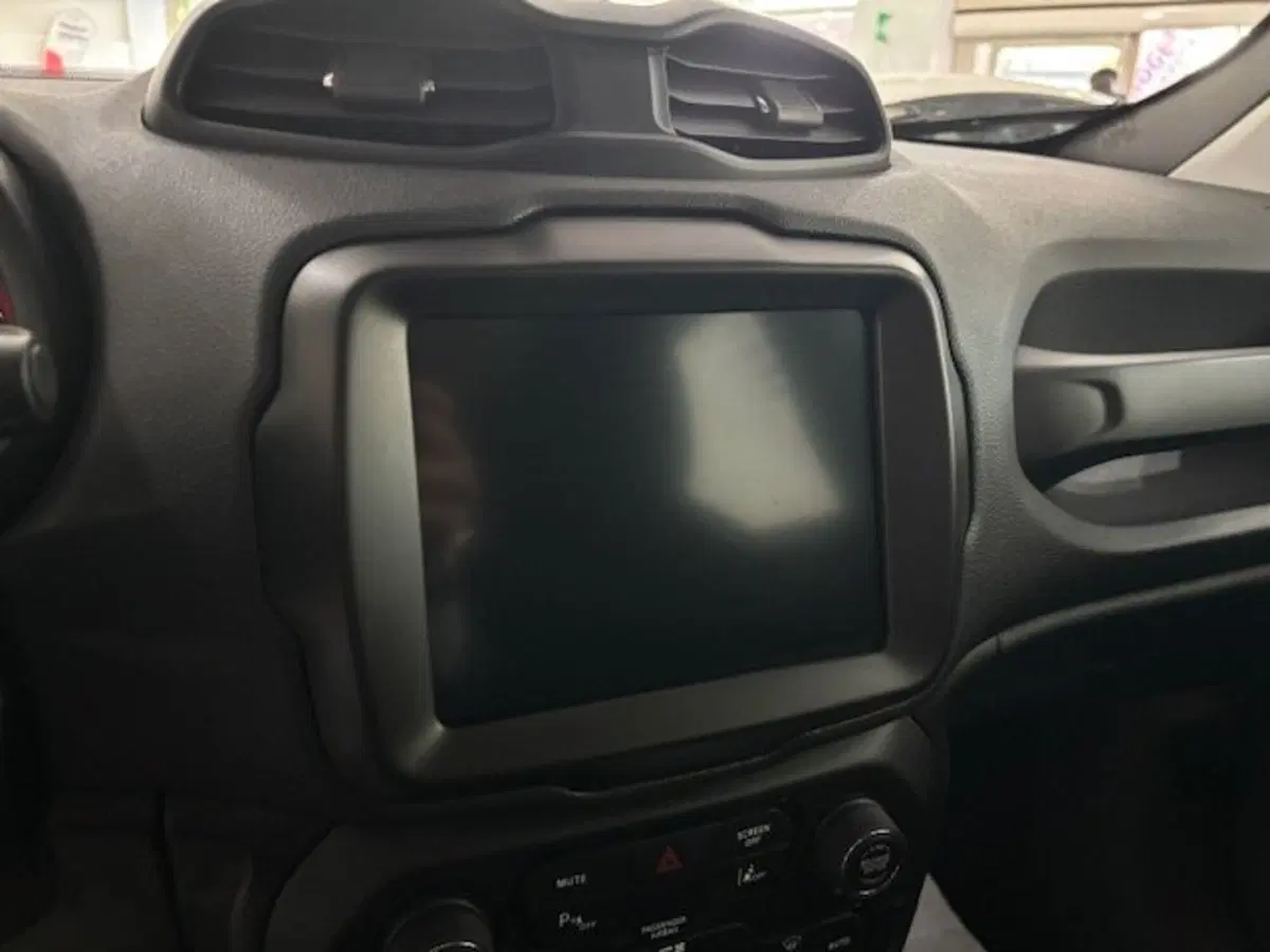 Jeep Renegade usata a Salerno (15)