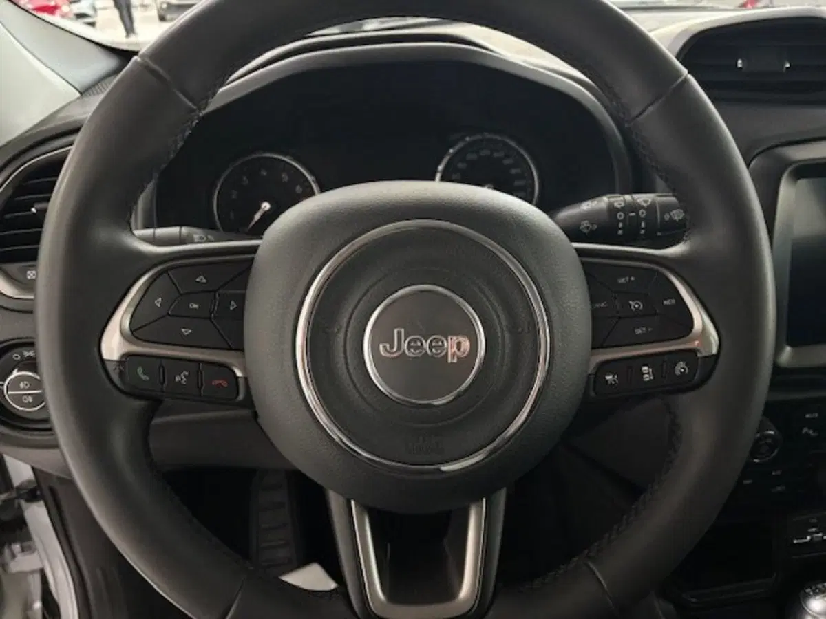 Jeep Renegade usata a Salerno (8)
