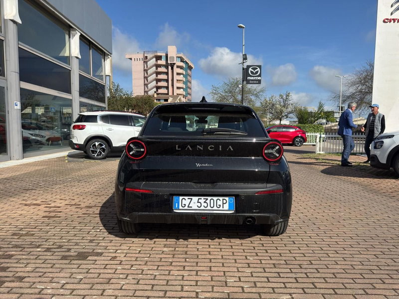 Lancia Ypsilon usata a Salerno (11)