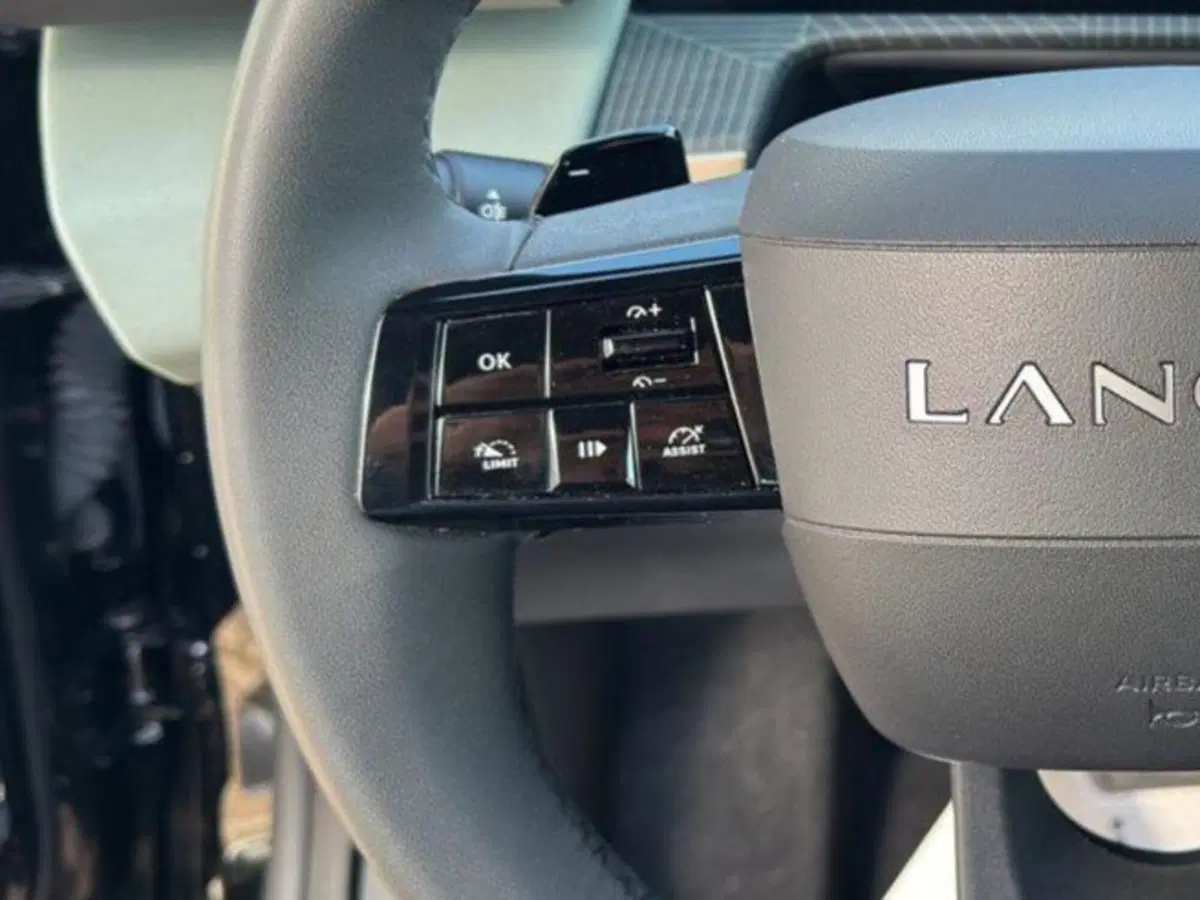 Lancia Ypsilon usata a Salerno (15)