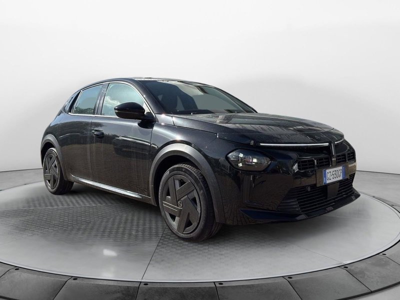 Lancia Ypsilon usata a Salerno (2)