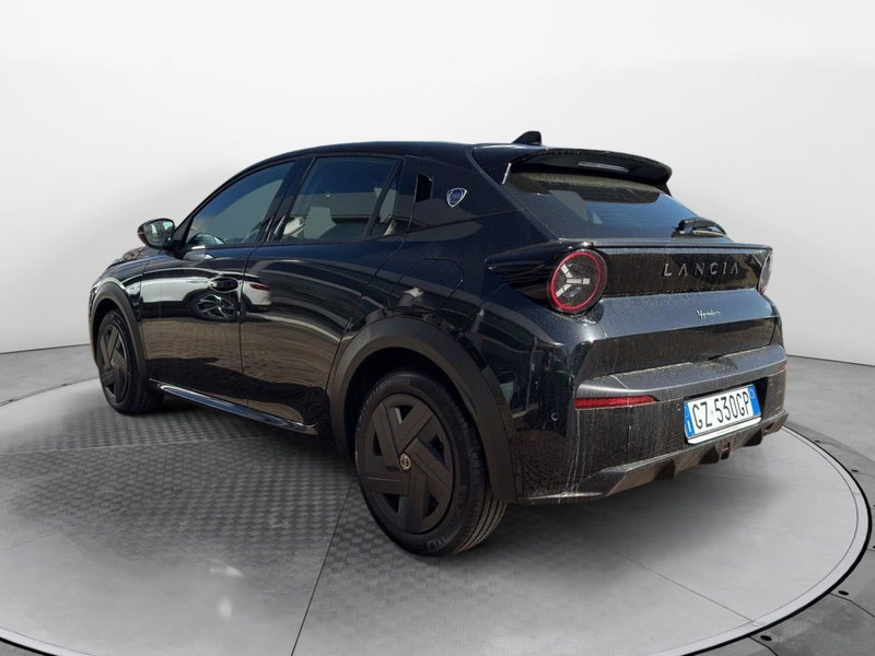 Lancia Ypsilon usata a Salerno (3)
