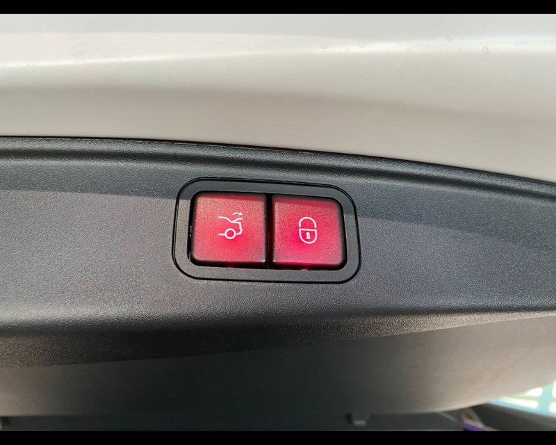 Mercedes-Benz AMG GT nuova a Prato (18)