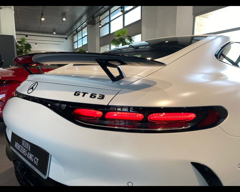 Mercedes-Benz AMG GT nuova a Prato (8)